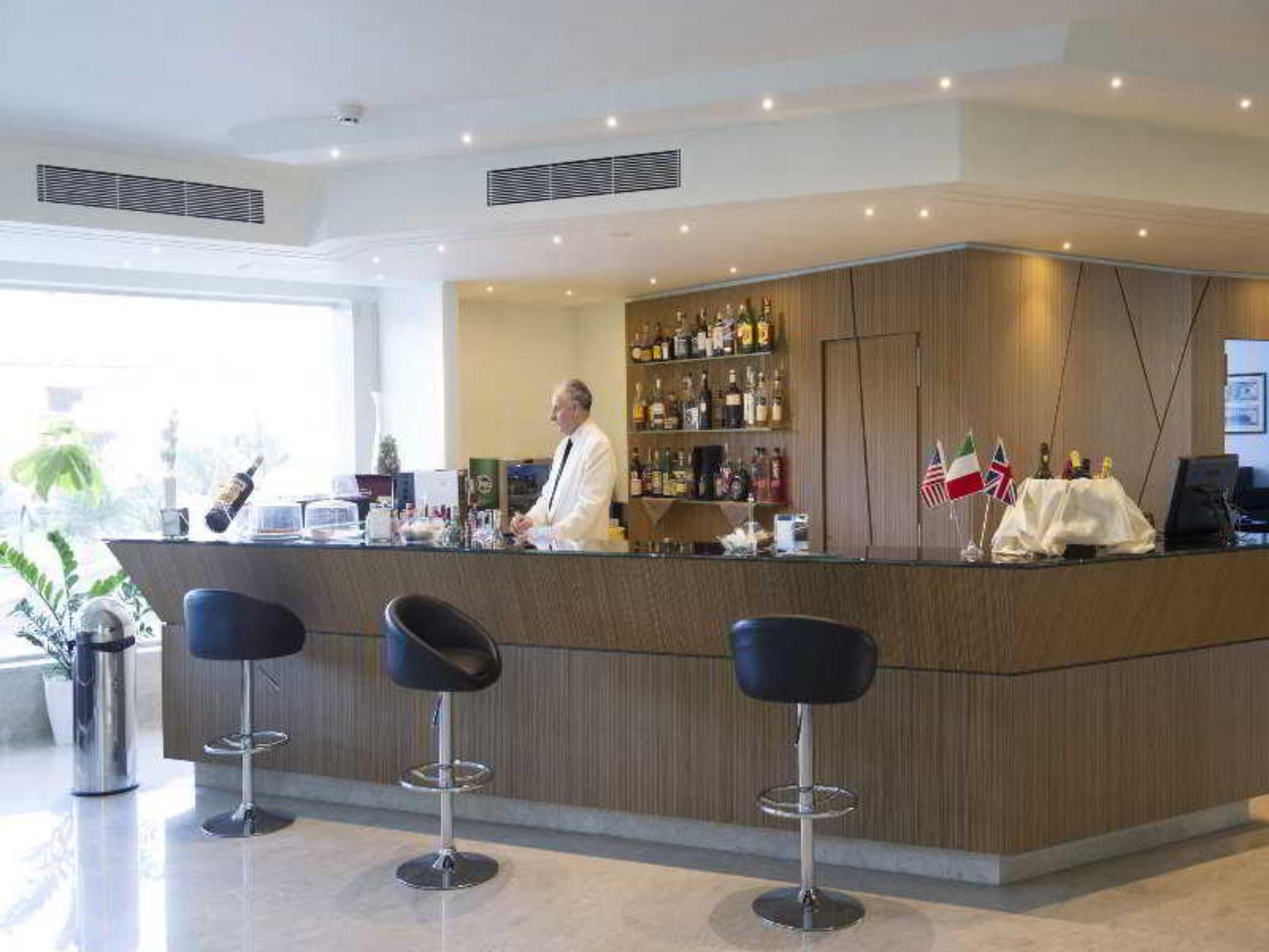 Catania International Airport Hotel Esterno foto